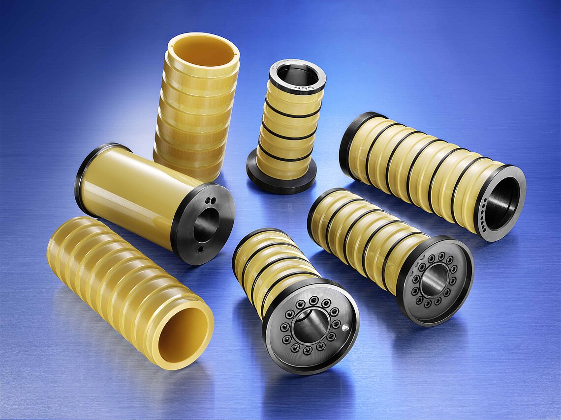 Ceramic drawing rolls and drawing cones for wire drawing