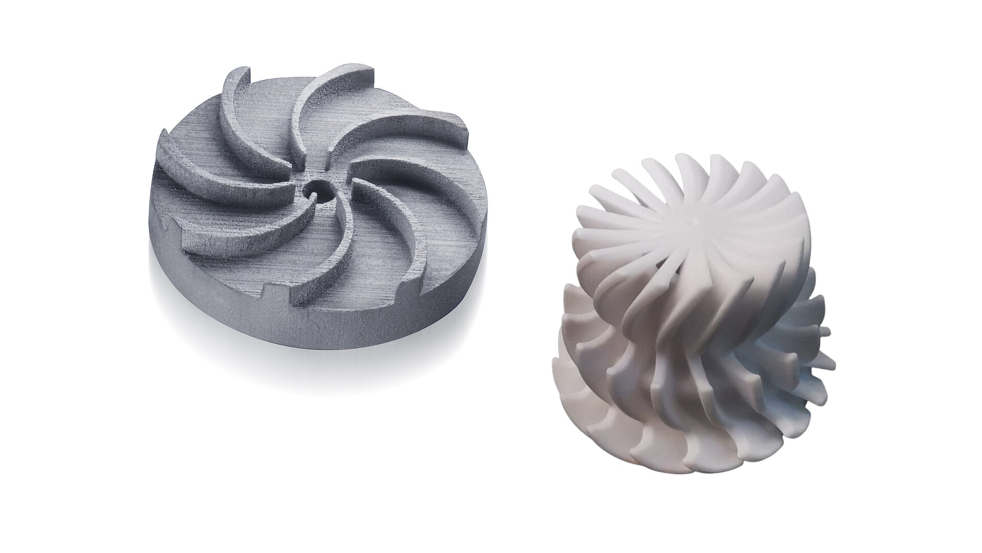 Deux produits imprimés en 3D en carbure de silicium SiSiC et en oxyde d'aluminium Al2O3