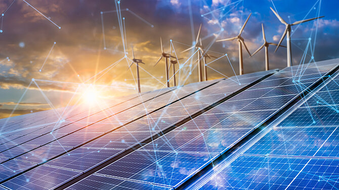 usine de cellules solaires et éoliennes dans une zone urbaine connectée à un réseau intelligent
