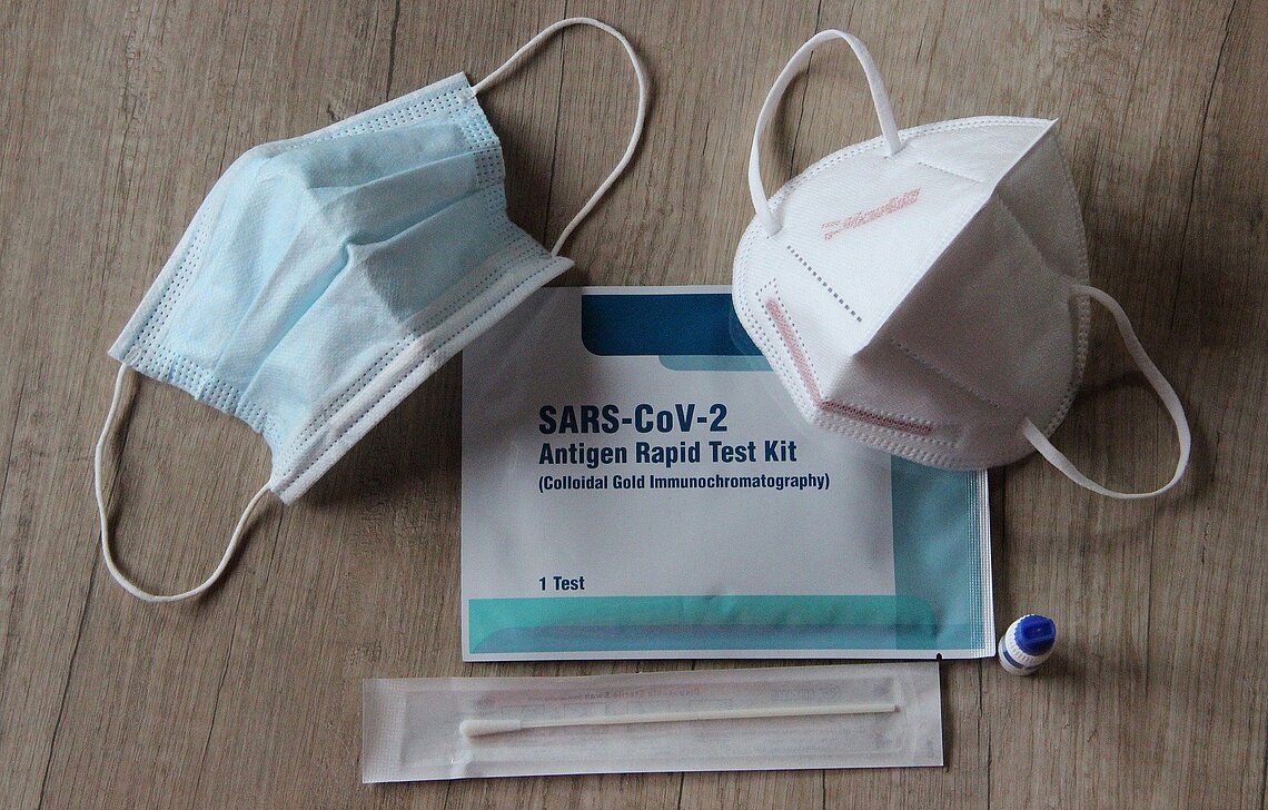 Covid19 Schnelltest und Masken